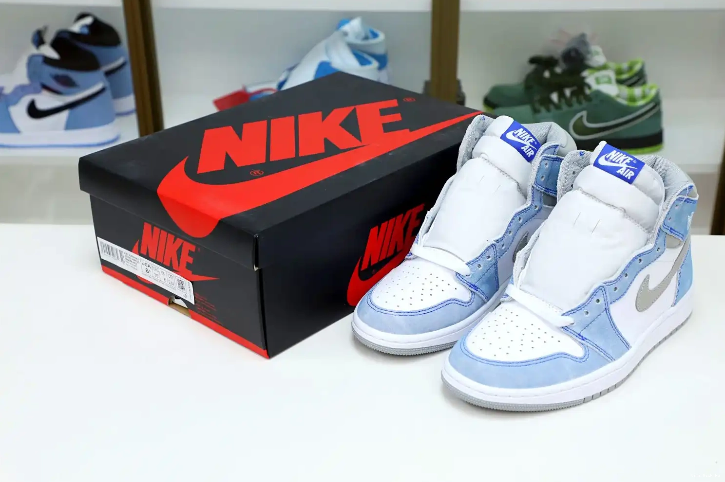 ROYAL' JORDAN Kimikick OG RETRO 1 'HYPER AIR HIGH 0708